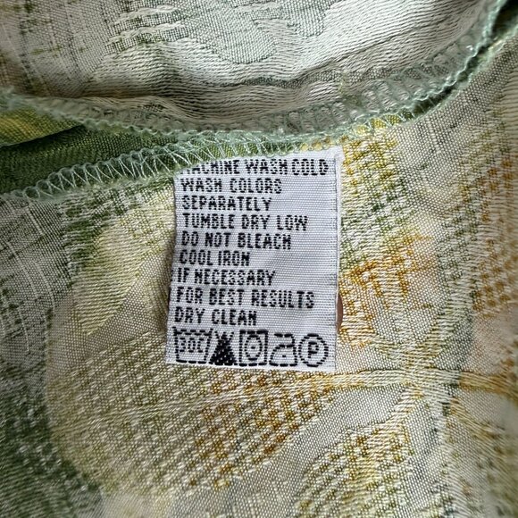 Tommy Bahama Tropical Print Silk Camp Shirt - Picture 7 of 8